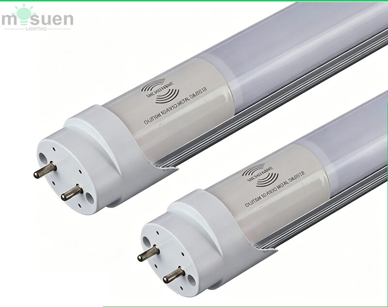 Tubo LED T8 con sensor de microondas, vista frontal completa